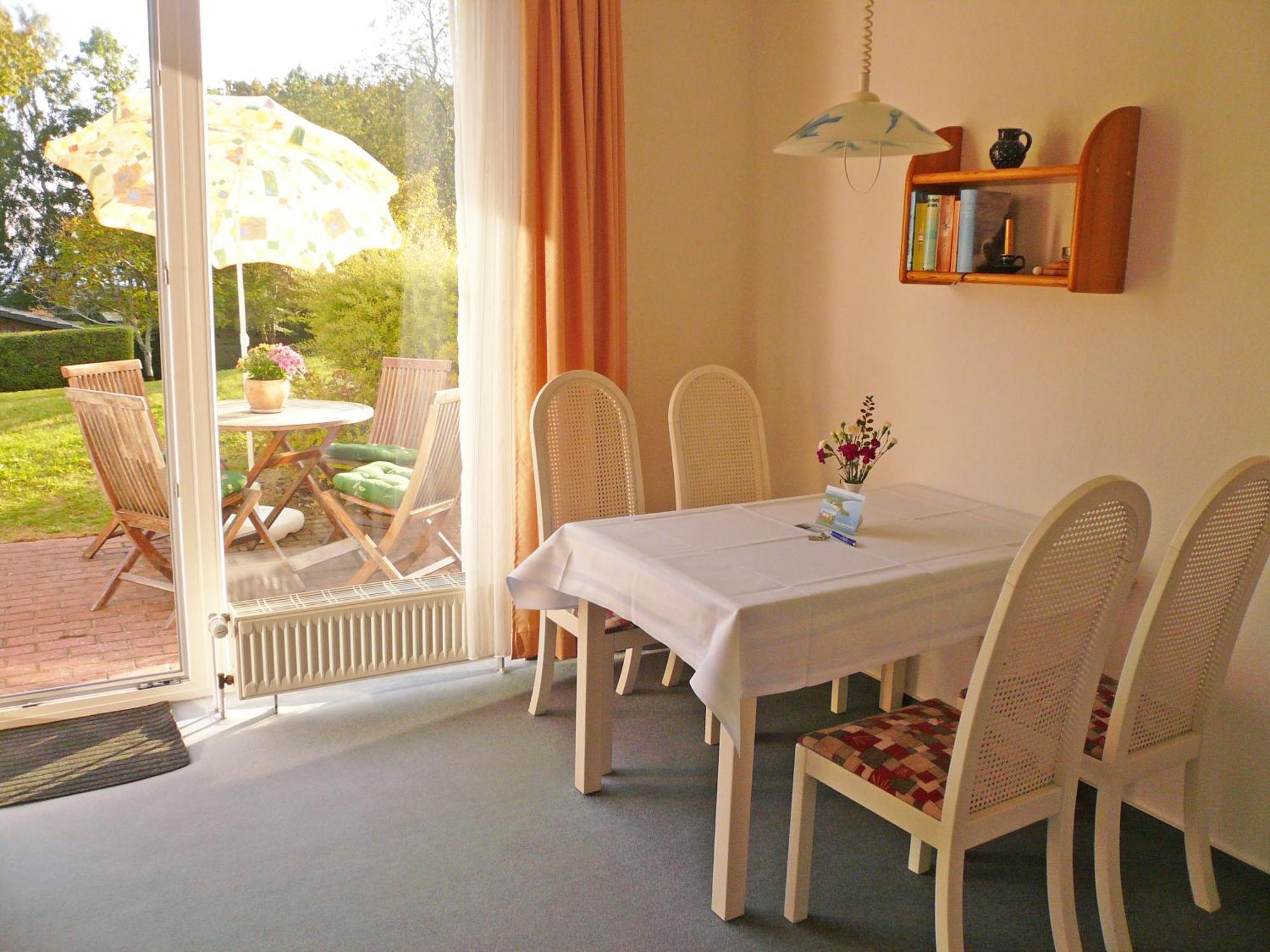 Haus Seeschwalbe Ferienwohnungen Goehren  Kamer foto